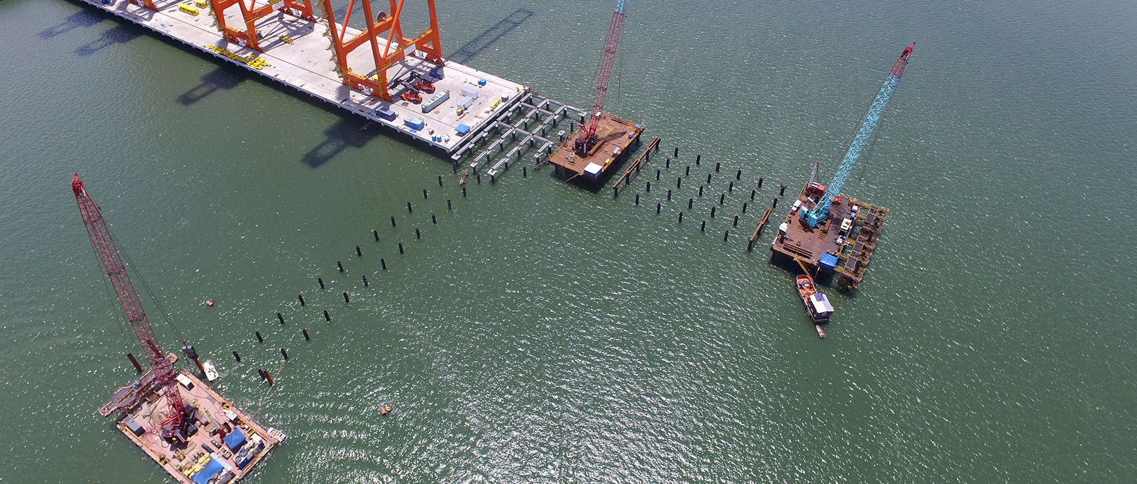 Port d’Aguadulce, terminaux SPIA et Boscoal Buenaventura, Colombie vue aerienne