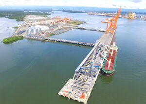 Port d’Aguadulce, terminaux SPIA et Boscoal Buenaventura, Colombie vue aerienne